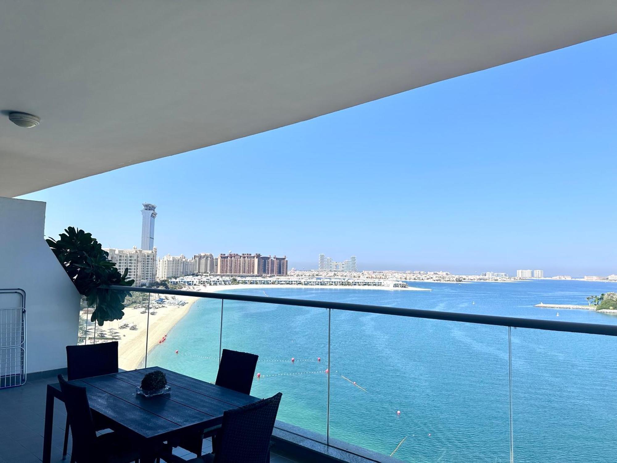 Private Sea View Highfloor Palm Jumeirah Dubai